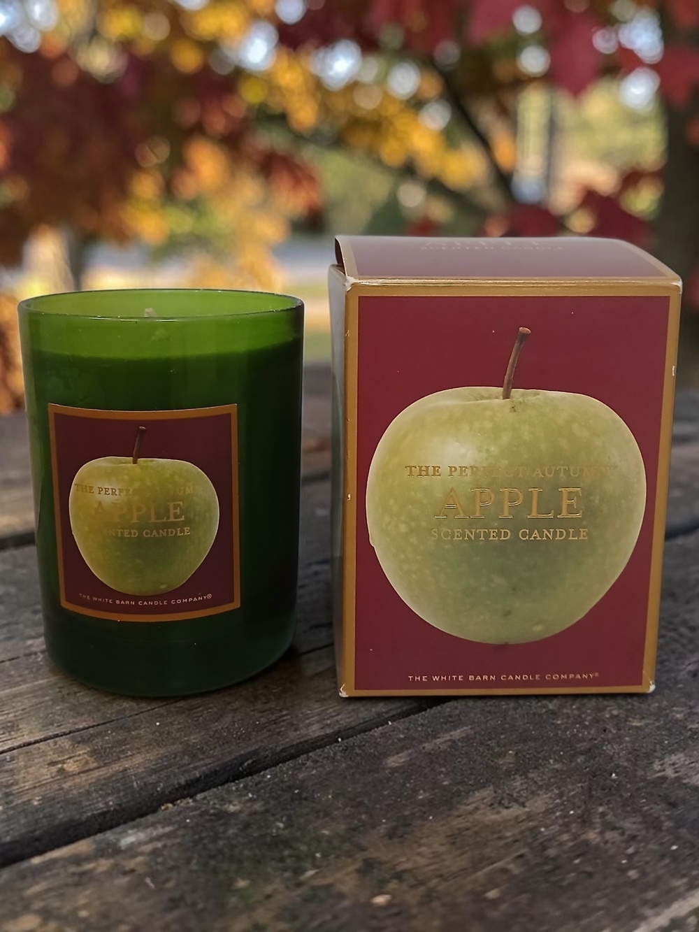 White Barn Green Apple Scented Candle - Green